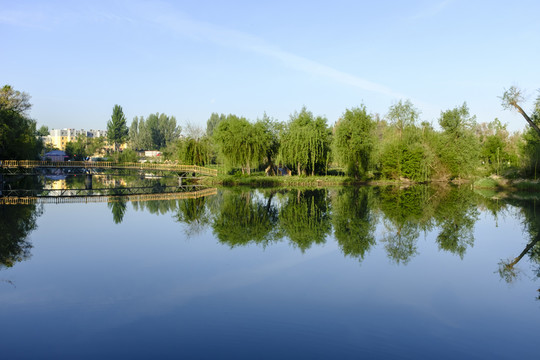 湖泊