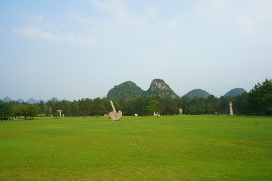 遠(yuǎn)山
