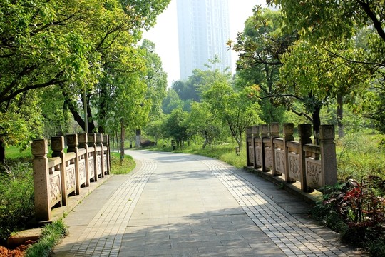 半塘園