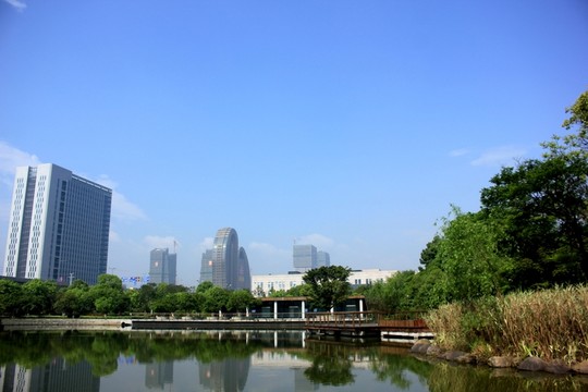 半塘園