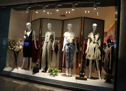 服裝店 櫥窗 專賣店櫥窗