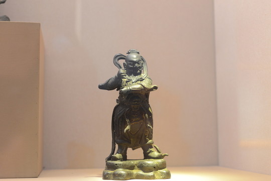 銅像