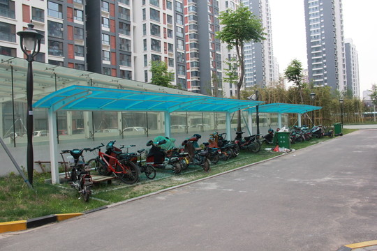 小區(qū)車棚