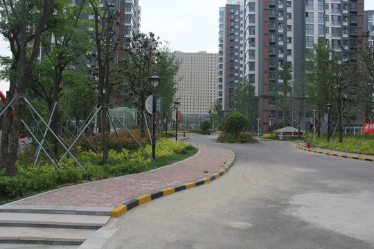 小區(qū)道路