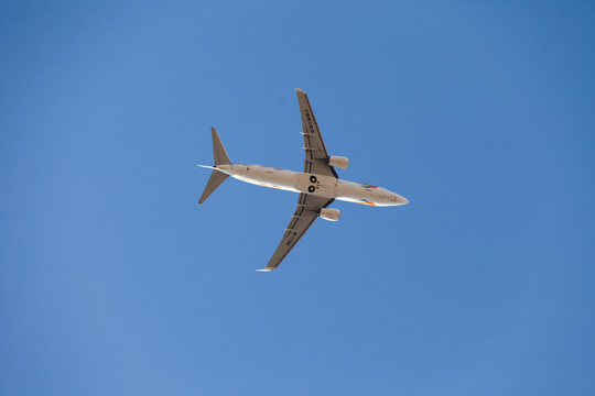 飛機(jī)