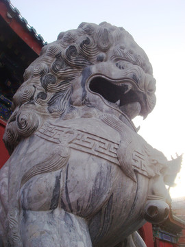 石獅子 雕刻