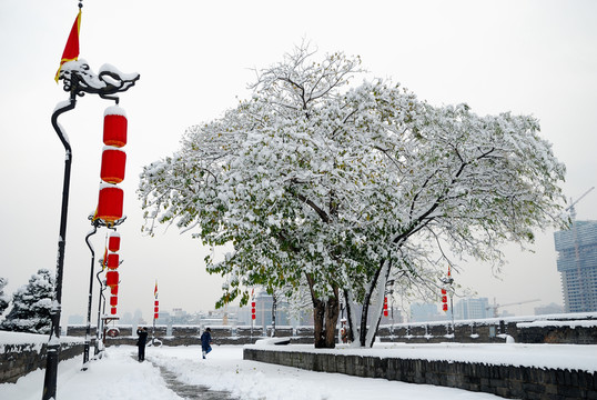 西安城墻雪景