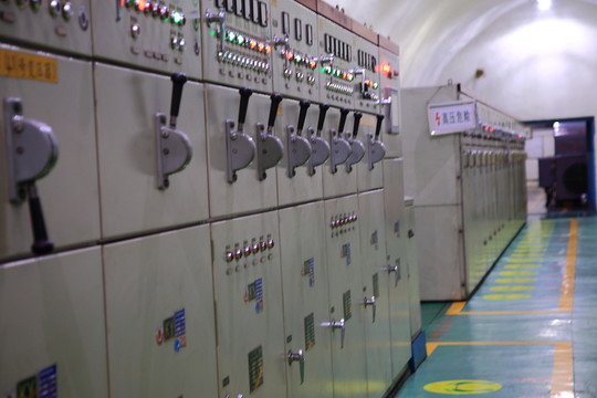 中央變電所