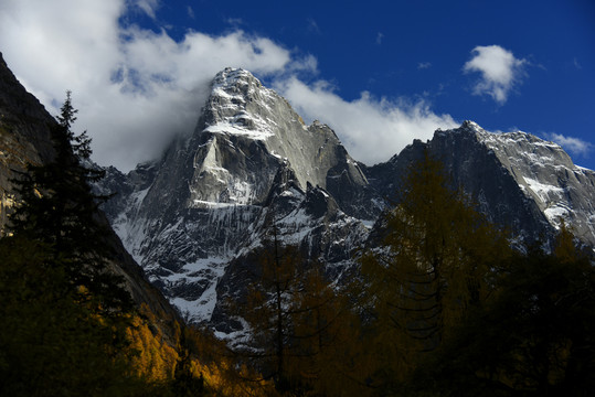 四姑娘山風(fēng)光