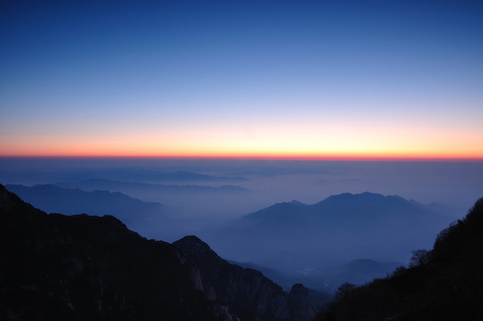 山東泰山日出