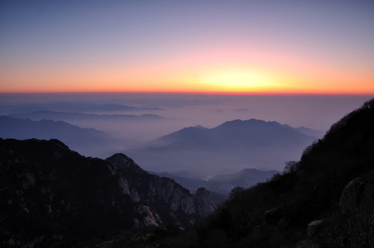 山東泰山日出