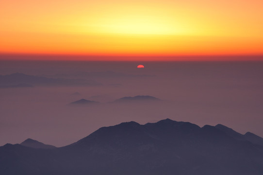 山東泰山日出