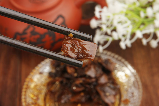 香辣油干菌
