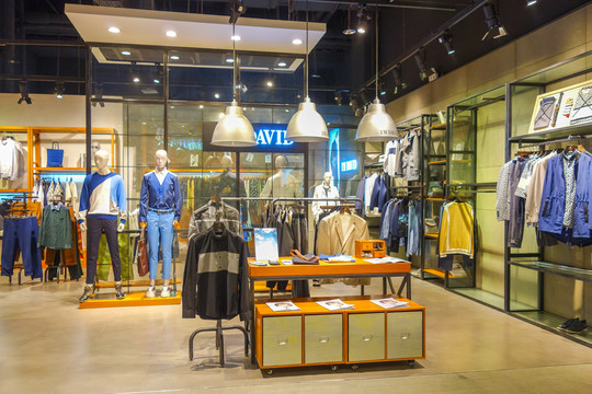 服裝店內(nèi)景