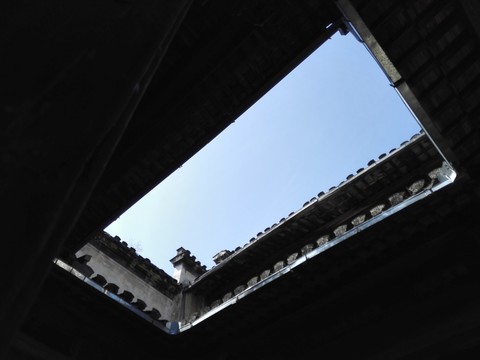 天井仰拍