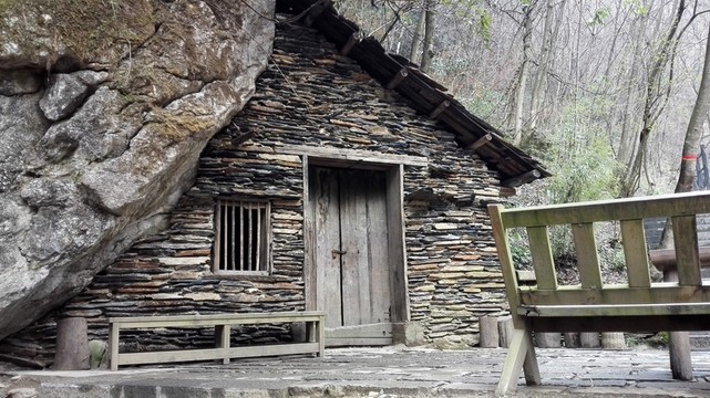 神農(nóng)架小屋
