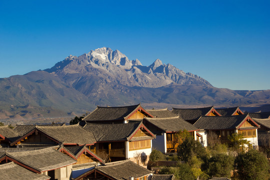 麗江古城玉龍雪山
