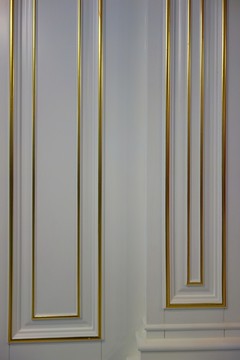 歐式實(shí)木護(hù)墻板