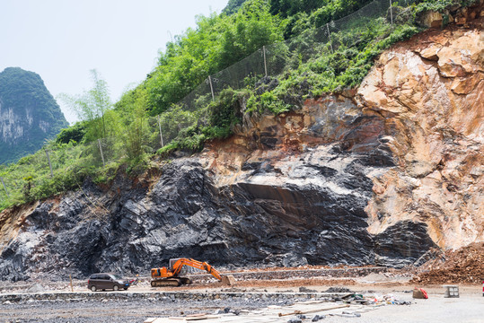開山修路