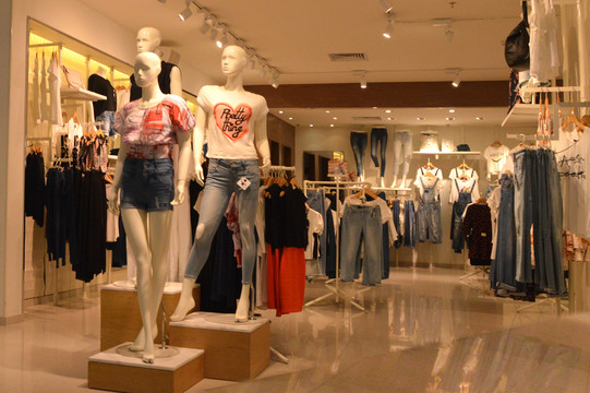 女裝店