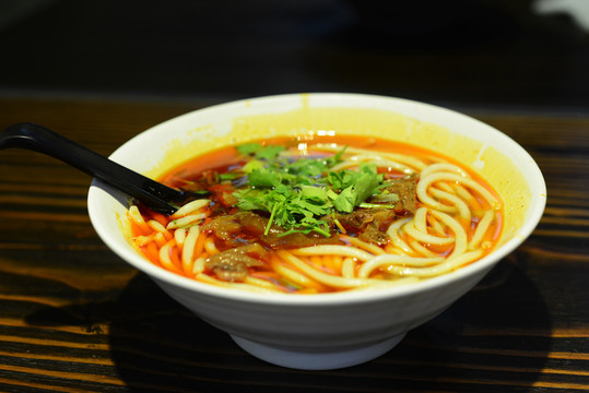 經(jīng)典牛腩米粉