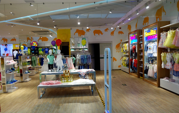 嬰幼兒服裝店 童裝店