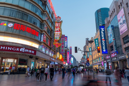 上海南京路步行街