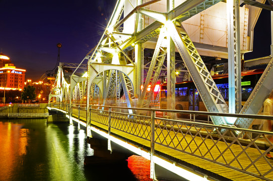 解放橋