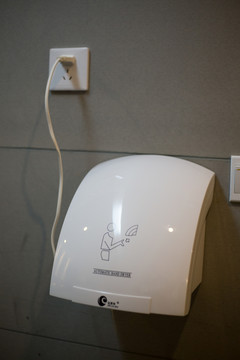 烘手機