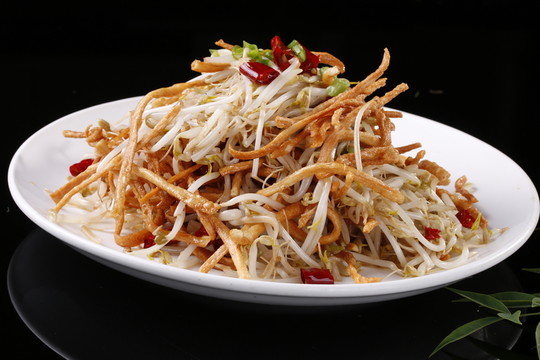 綠豆芽拌馓子