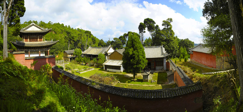 巍寶山祖師閣全景