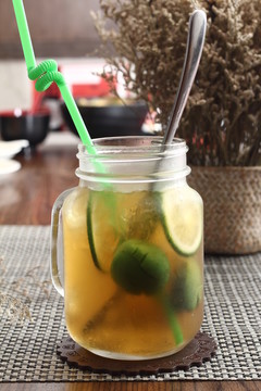 青梅綠茶