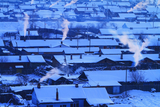 林場人家雪景