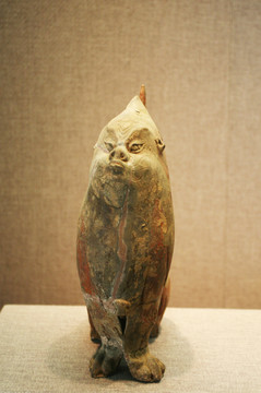 鎮(zhèn)墓獸 古董 文物 唐朝 歷史