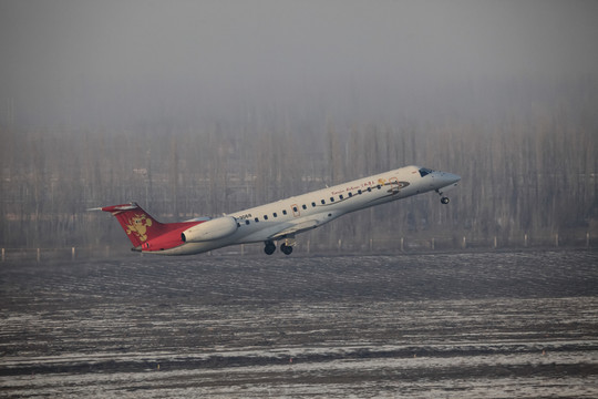 飛機(jī)