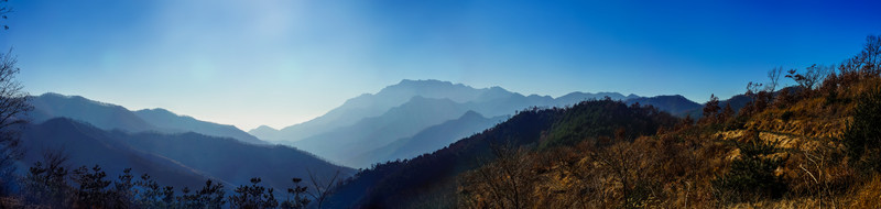 泰山東麓群山超大接片