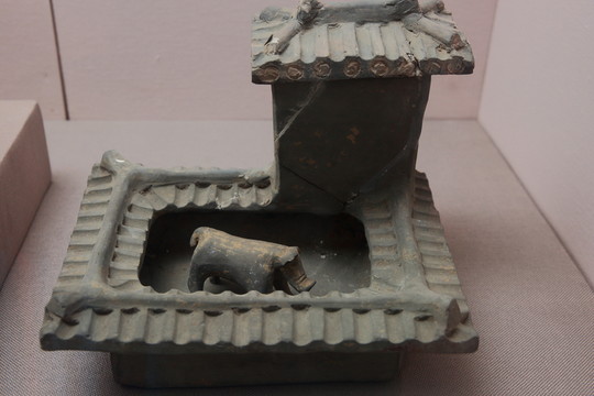 陶豬圈