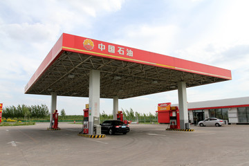 加油站 加油 工業(yè)生產(chǎn)