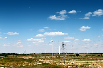 農(nóng)田 田野 風(fēng)車(chē)發(fā)電 電塔
