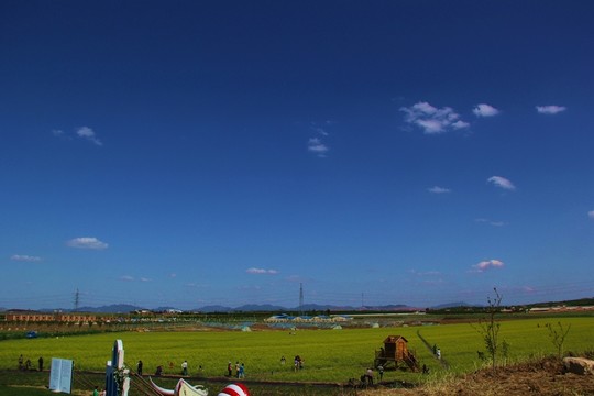 藍(lán)天與白云