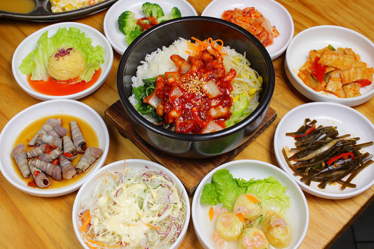 韓國石鍋拌飯 石鍋拌飯