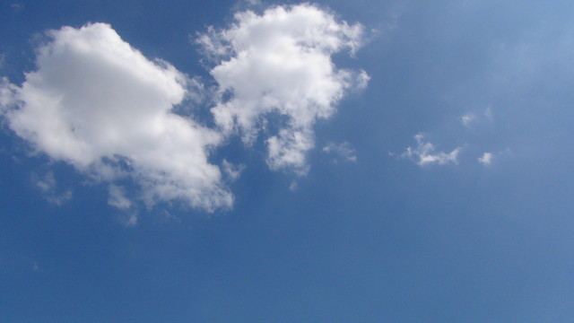 藍(lán)天白云
