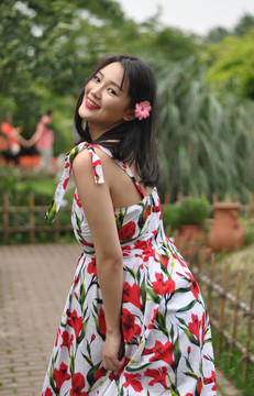 甜美可愛(ài)的女孩