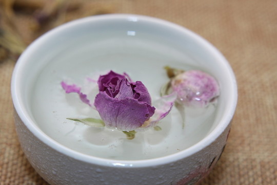 云南中草藥粉玫瑰