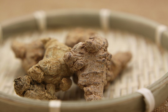 云南中草藥文山三七頭