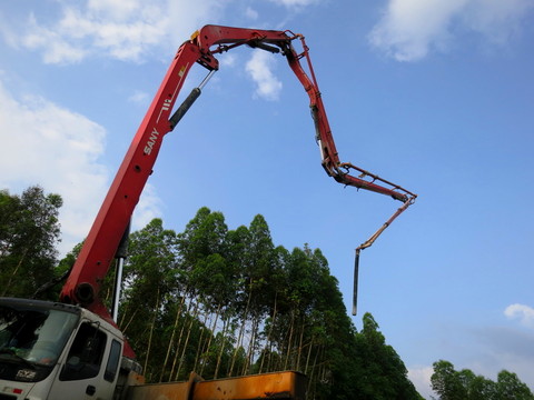 泵車(chē)