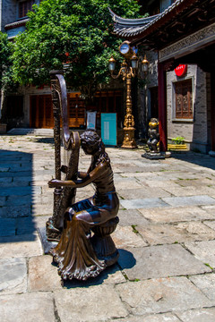 龍?zhí)端l(xiāng)