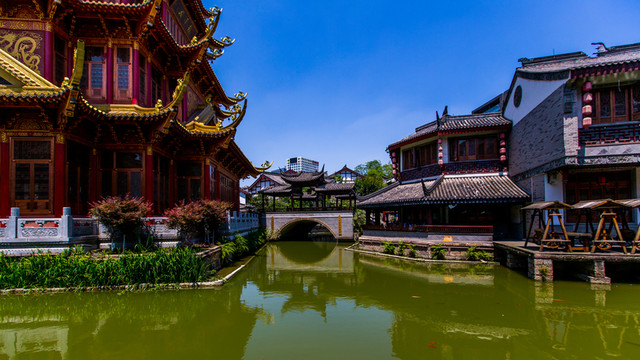龍?zhí)端l(xiāng)