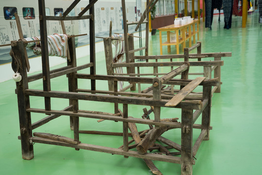 織布機(jī)