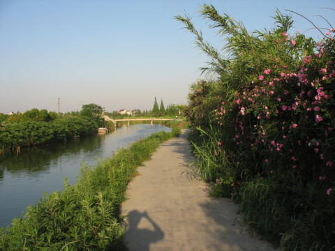 小河